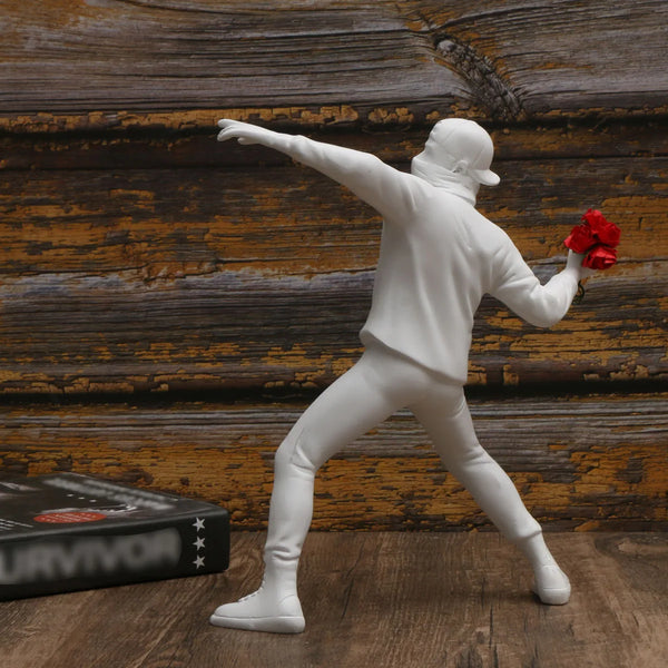 Flower Thrower Statue